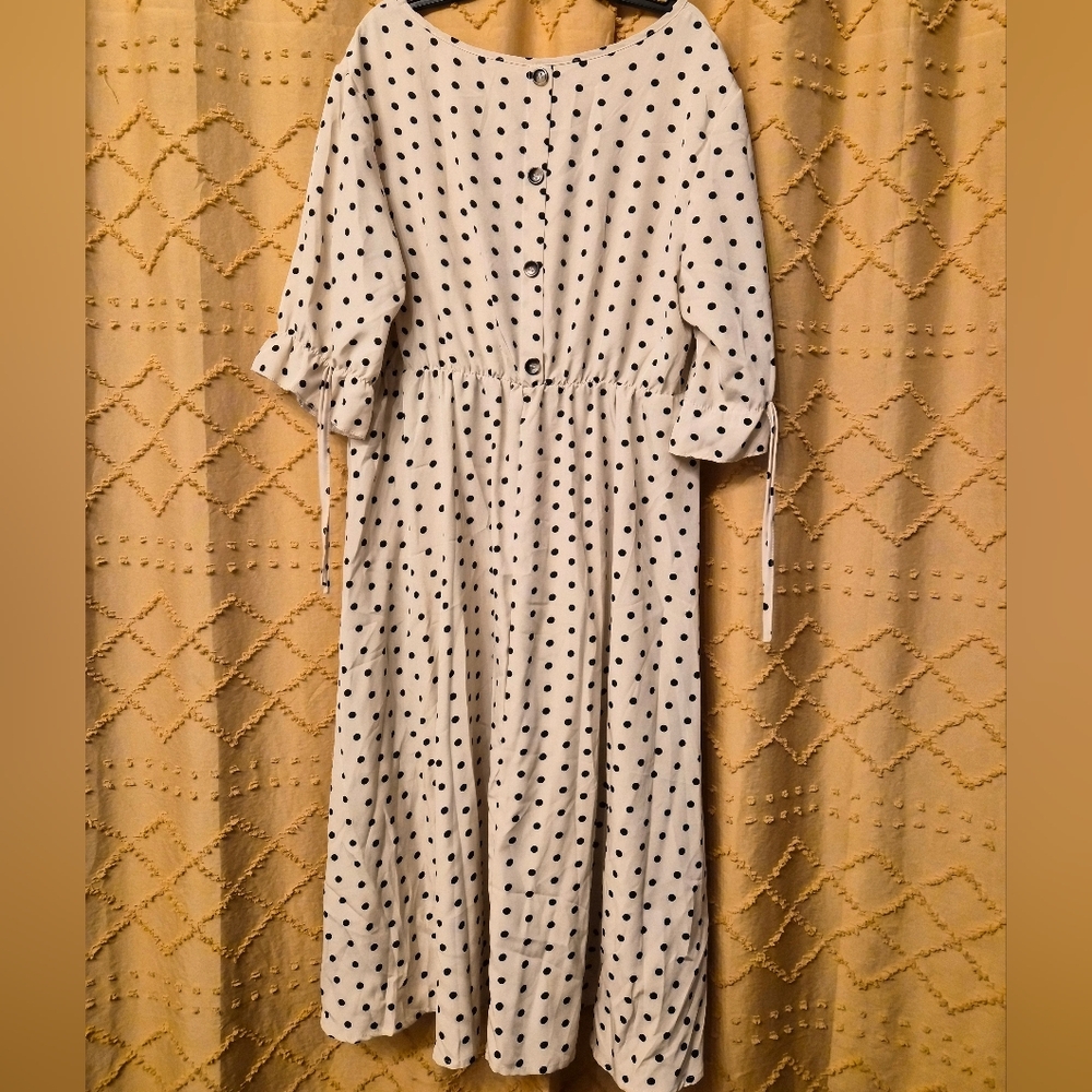 🙊 5/$30 SHEIN Black and White Polka Dot Long Sleeve Dress